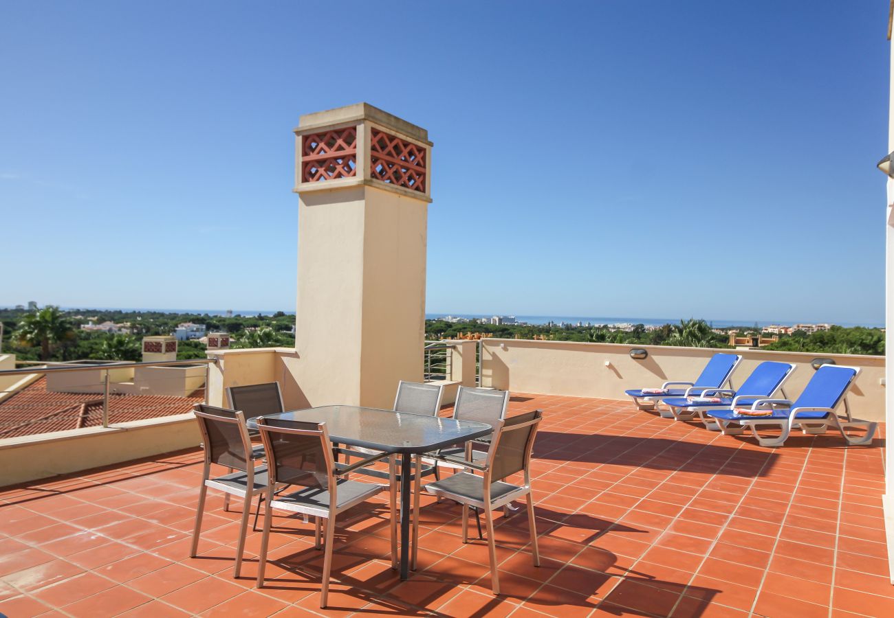 Apartamento em Vilamoura - VILAMOURA GARDEN APARTMENT WITH POOL by HOMING