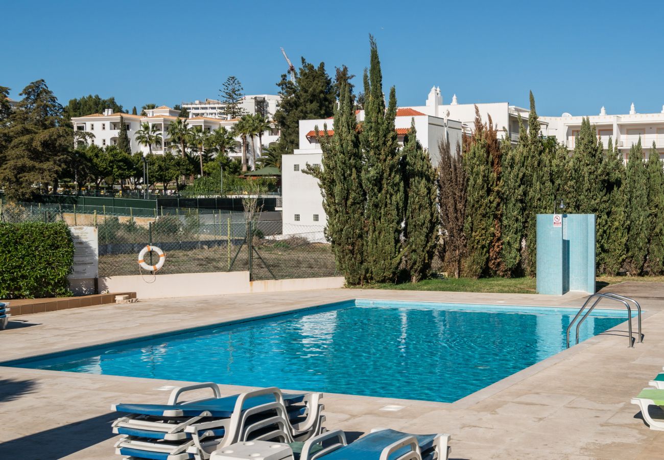 Apartamento em Albufeira - ALBUFEIRA MODERN 5 WITH POOL by HOMING
