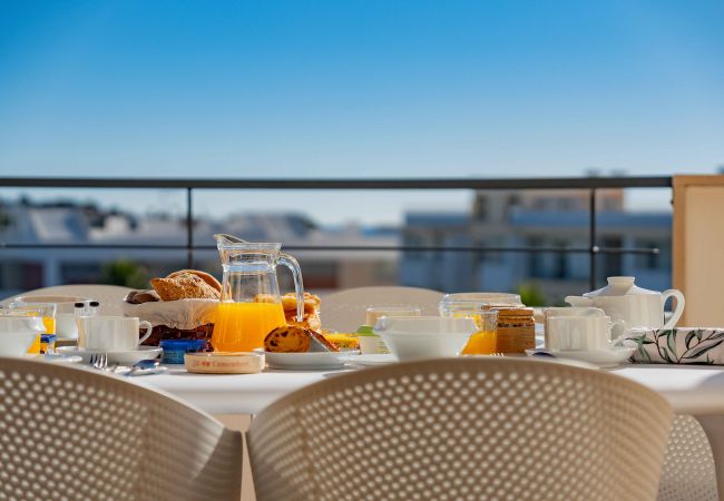 Apartamento em Lagos - LAGOS OCEAN VIEW 2 WITH POOL by HOMING Apartamento em Lagos - LAGOS OCEAN VIEW 2 WITH POOL by HOMING