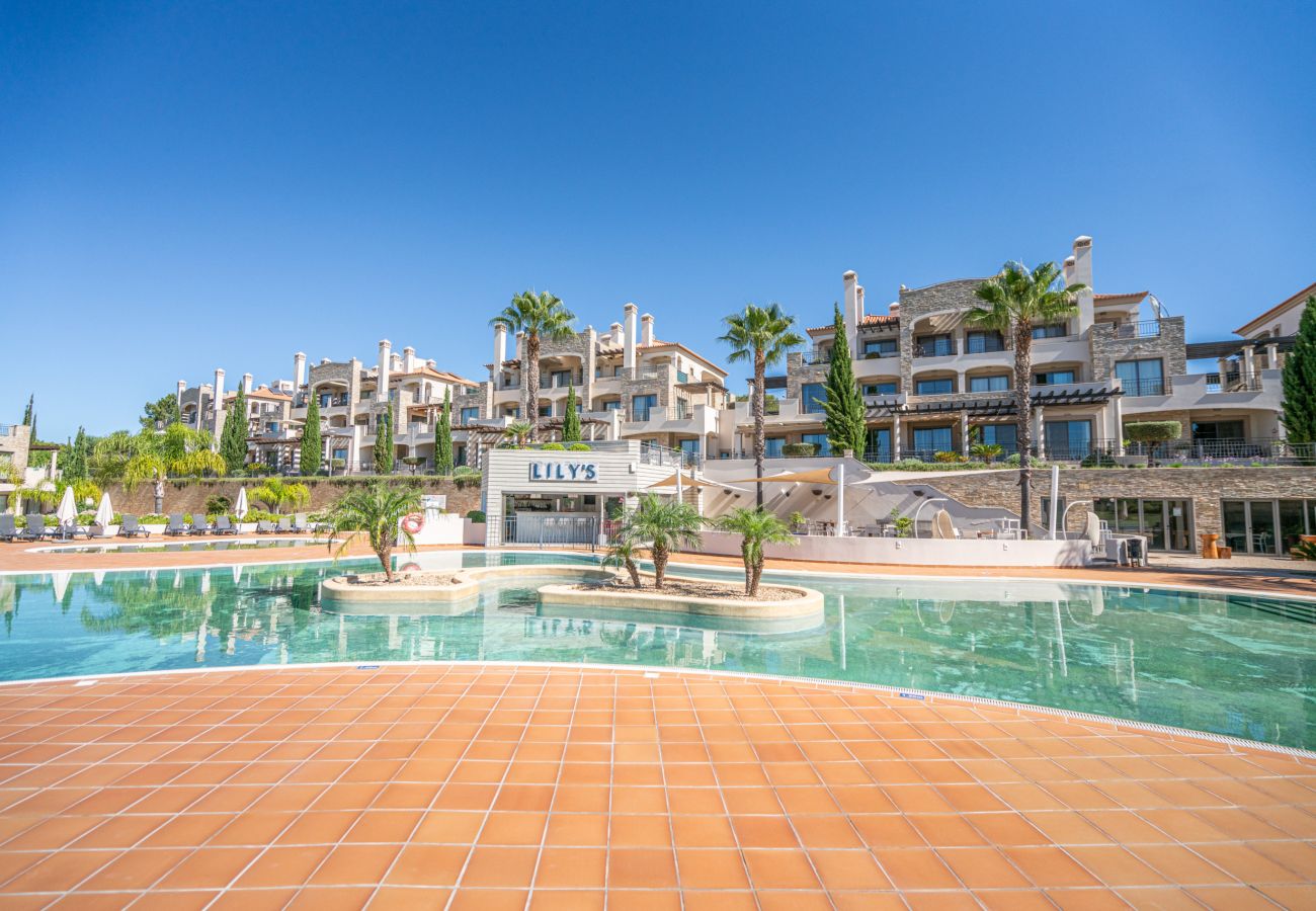 Apartamento em Vilamoura - VILAMOURA PINE HILLS WITH POOL by HOMING