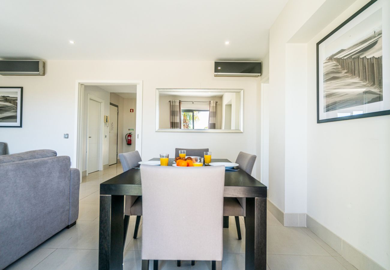 Apartamento em Vilamoura - VILAMOURA PINE HILLS WITH POOL by HOMING