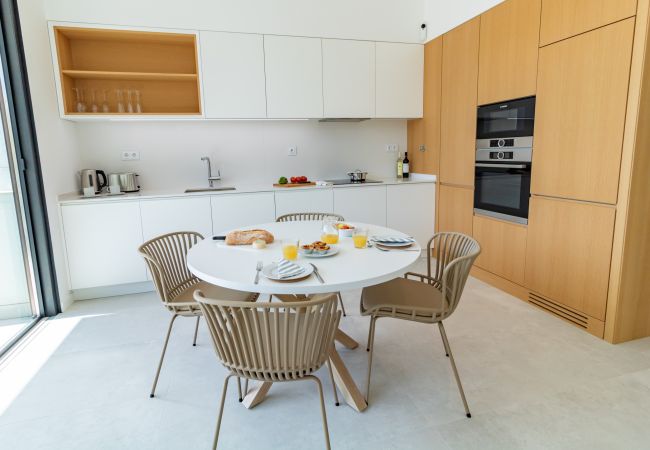 Apartamento em Lagos - LAGOS DELUXE 2 WITH POOL by HOMING Apartamento em Lagos - LAGOS DELUXE 2 WITH POOL by HOMING