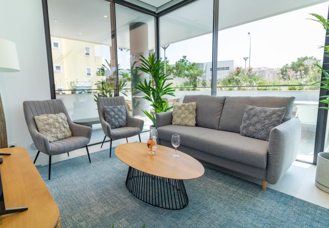 Apartamento em Lagos - LAGOS DELUXE 2 WITH POOL by HOMING Apartamento em Lagos - LAGOS DELUXE 2 WITH POOL by HOMING