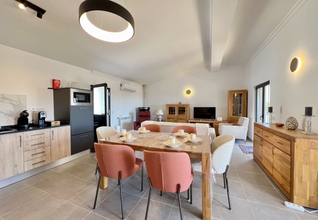 Villa em São Brás de Alportel - ALGARVE PREMIUM VILLA WITH POOL by HOMING Villa em São Brás de Alportel - ALGARVE PREMIUM VILLA WITH POOL by HOMING