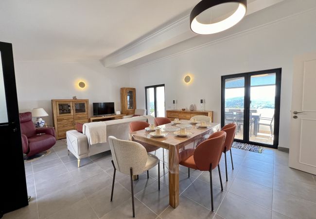 Villa em São Brás de Alportel - ALGARVE PREMIUM VILLA WITH POOL by HOMING Villa em São Brás de Alportel - ALGARVE PREMIUM VILLA WITH POOL by HOMING