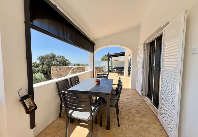Villa em São Brás de Alportel - ALGARVE PREMIUM VILLA WITH POOL by HOMING Villa em São Brás de Alportel - ALGARVE PREMIUM VILLA WITH POOL by HOMING