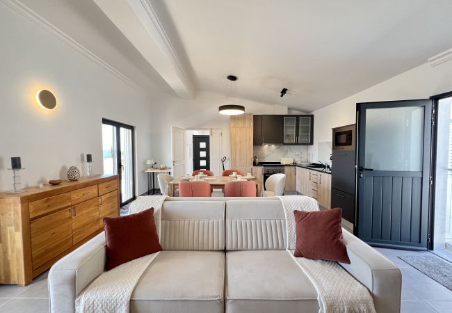 Villa em São Brás de Alportel - ALGARVE PREMIUM VILLA WITH POOL by HOMING Villa em São Brás de Alportel - ALGARVE PREMIUM VILLA WITH POOL by HOMING