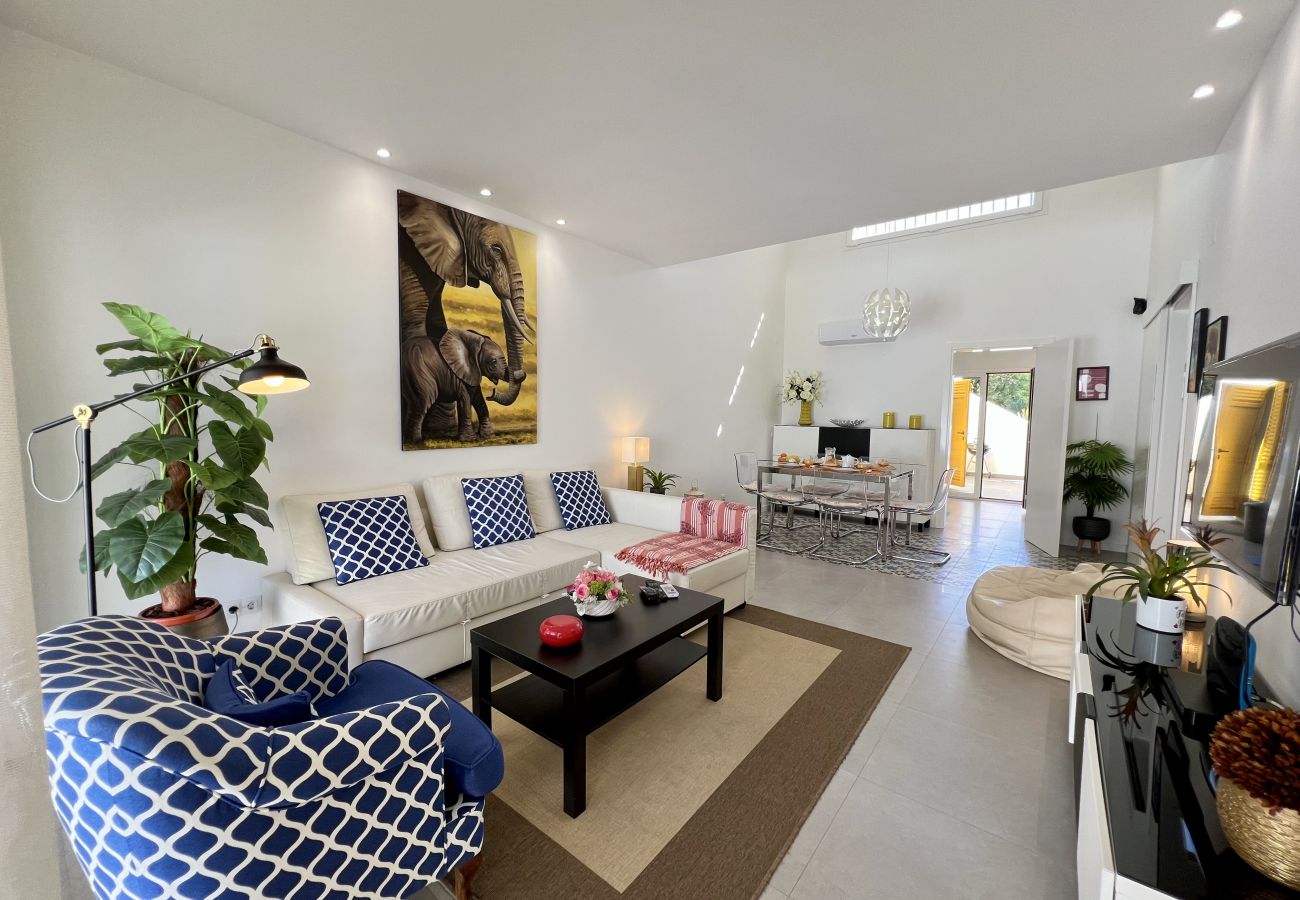 Villa em Vilamoura - VILAMOURA CLUB VILLA 2 WITH POOL by HOMING