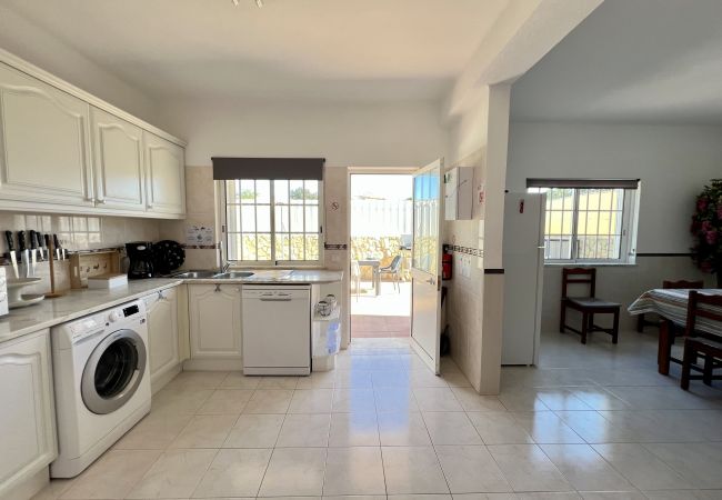 Villa em Pêra - PÊRA STYLISH VILLA WITH POOL by HOMING Villa em Pêra - PÊRA STYLISH VILLA WITH POOL by HOMING