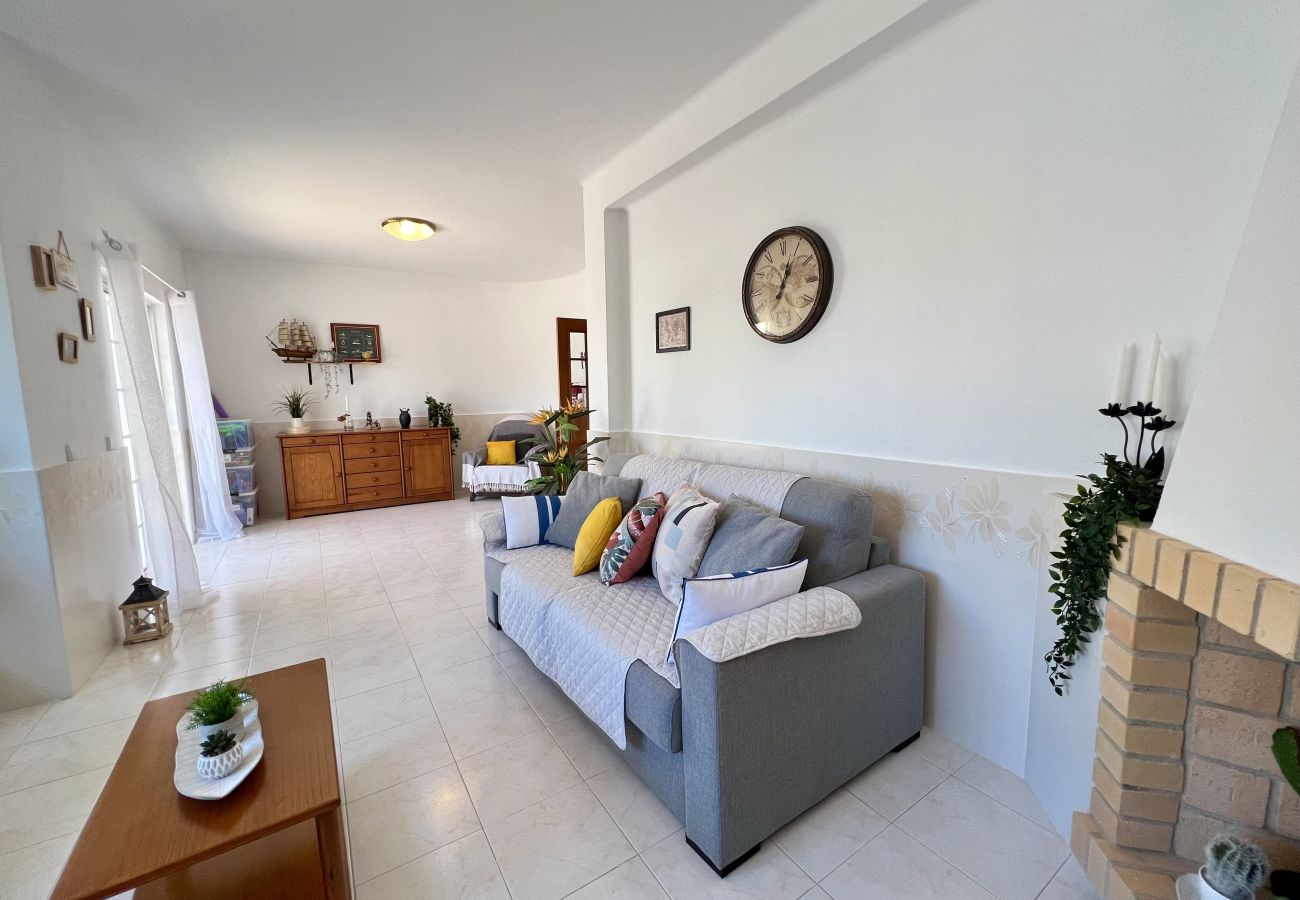 Villa em Pêra - PÊRA STYLISH VILLA WITH POOL by HOMING