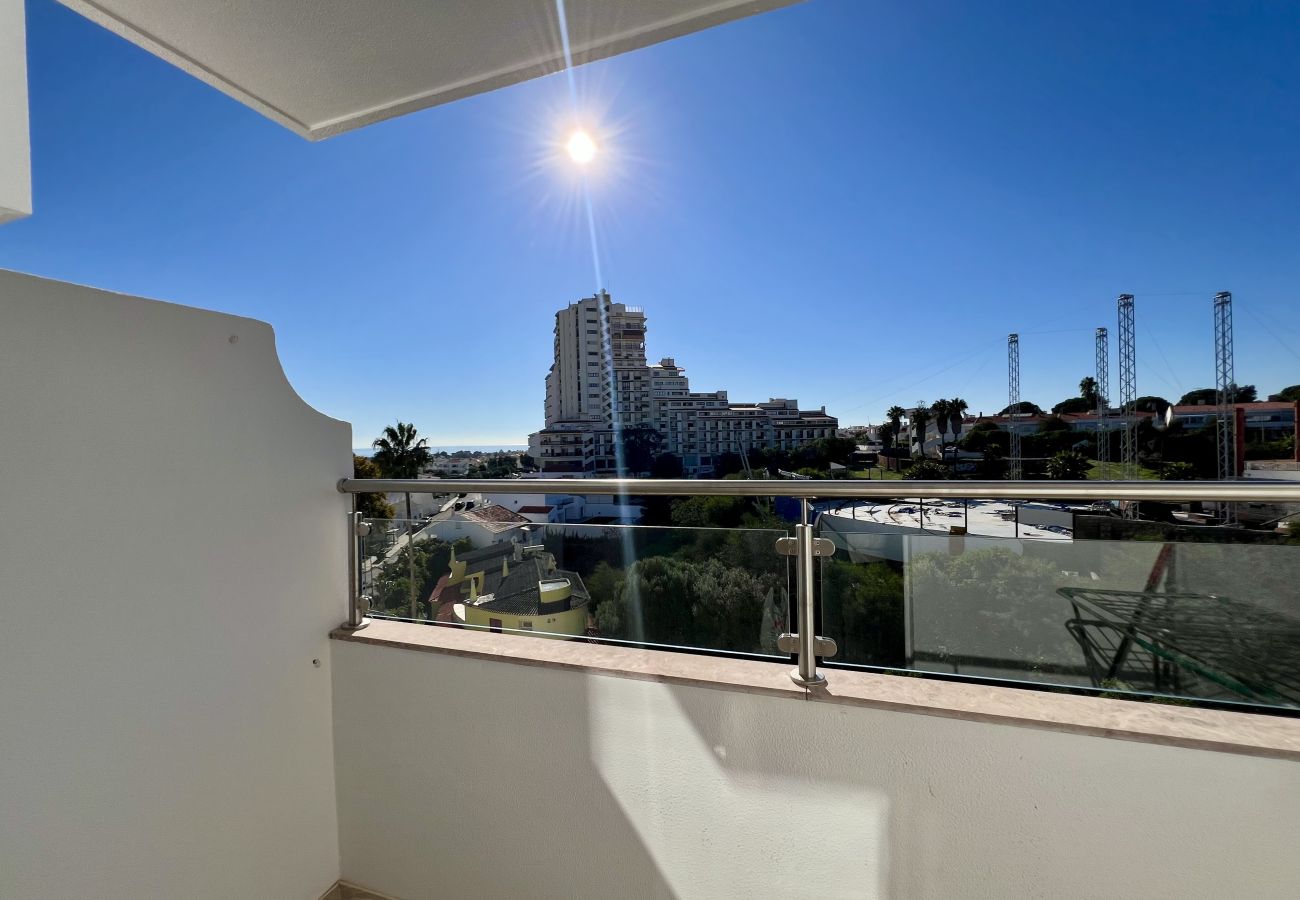 Apartamento em Albufeira - ALBUFEIRA TOWN APARTMENT WITH POOL by HOMING
