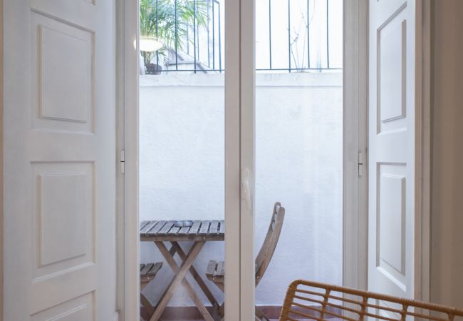 Apartamento em Lisboa - ALFAMA DESIGN W/ TERRACE by HOMING Apartamento em Lisboa - ALFAMA DESIGN W/ TERRACE by HOMING