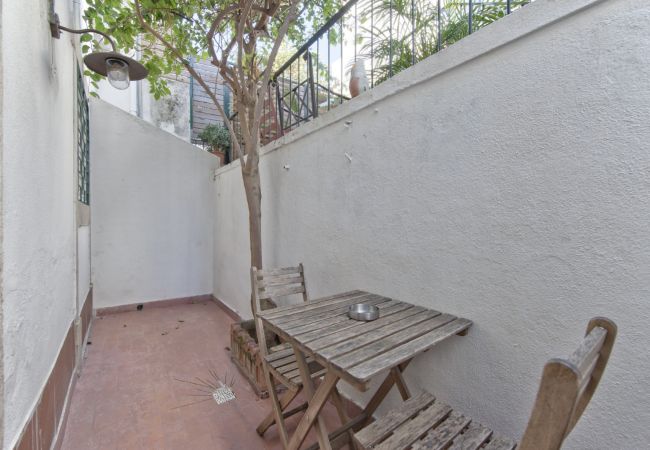 Apartamento em Lisboa - ALFAMA DESIGN W/ TERRACE by HOMING Apartamento em Lisboa - ALFAMA DESIGN W/ TERRACE by HOMING