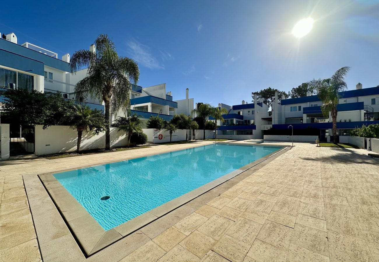 Apartamento em Quarteira - QUARTEIRA DELUXE WITH POOL by HOMING