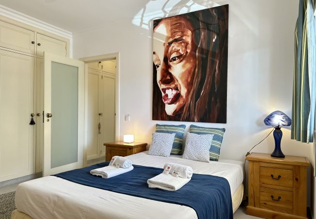 Apartamento em Vilamoura - VILAMOURA GRAND TERRACE WITH POOL by HOMING Apartamento em Vilamoura - VILAMOURA GRAND TERRACE WITH POOL by HOMING