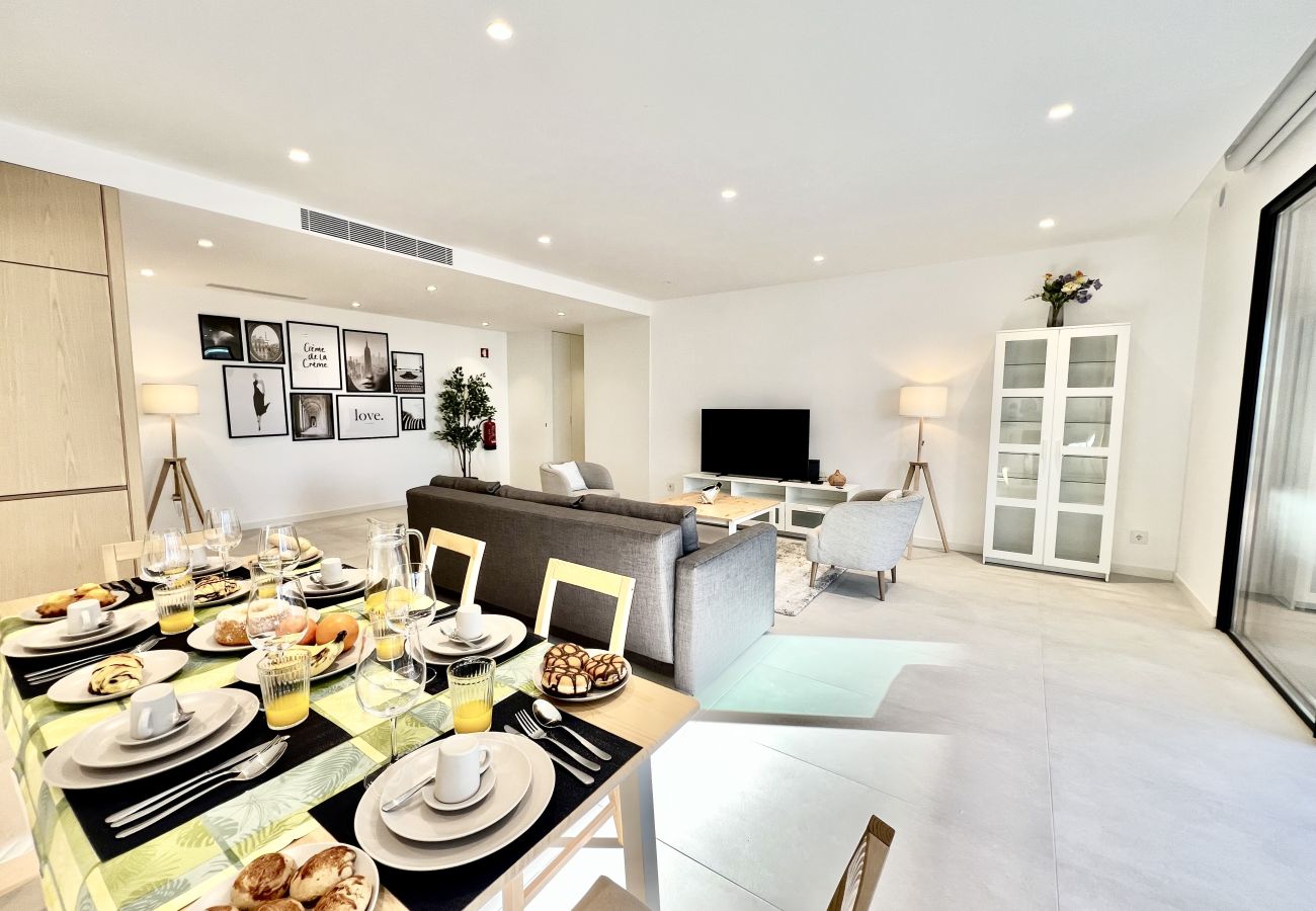 Apartamento em Lagos - LAGOS PRESTIGE WITH POOL by HOMING