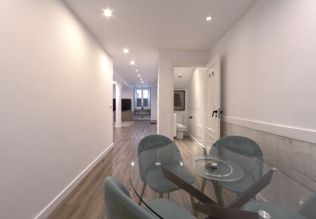 Apartamento em Lisboa - BAIRRO ALTO DESIGN by HOMING Apartamento em Lisboa - BAIRRO ALTO DESIGN by HOMING
