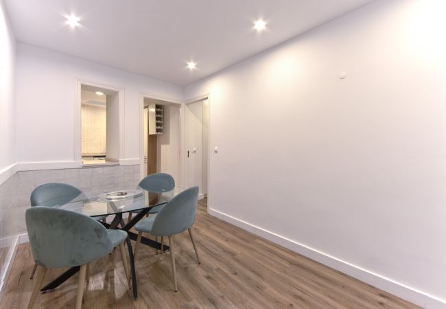 Apartamento em Lisboa - BAIRRO ALTO DESIGN by HOMING Apartamento em Lisboa - BAIRRO ALTO DESIGN by HOMING