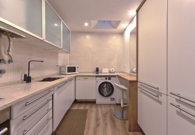 Apartamento em Lisboa - BAIRRO ALTO DESIGN by HOMING Apartamento em Lisboa - BAIRRO ALTO DESIGN by HOMING
