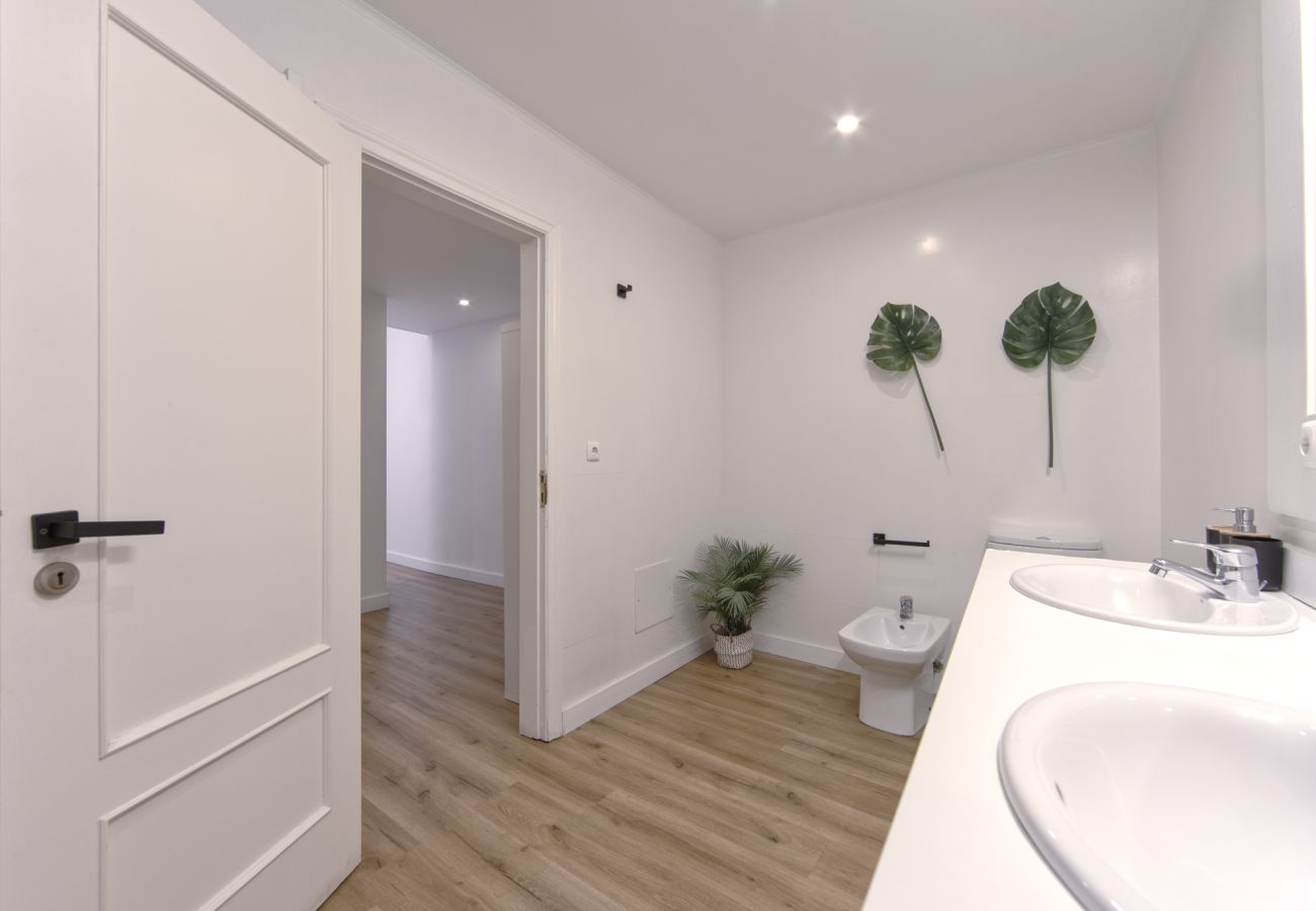 Apartamento em Lisboa - BAIRRO ALTO DESIGN by HOMING