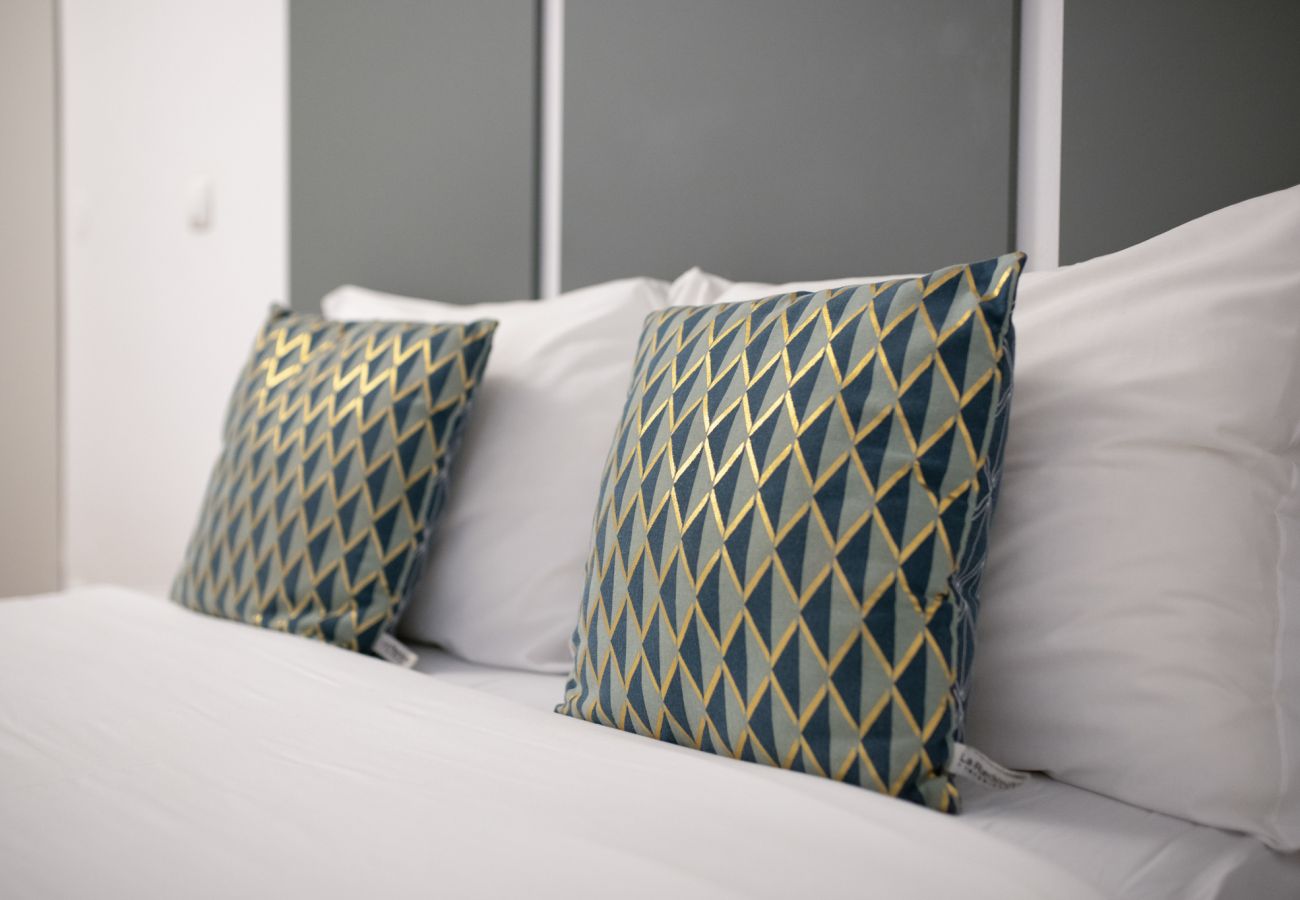 Apartamento em Lisboa - BAIRRO ALTO DESIGN by HOMING