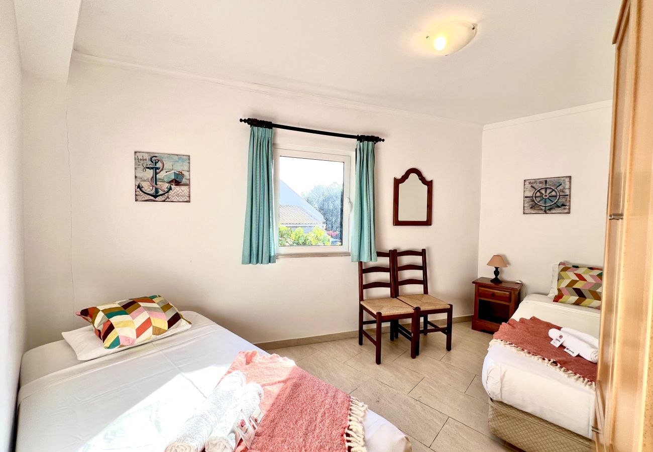 Apartamento em Quarteira - QUARTEIRA CLASSIC 2 WITH POOL by HOMING