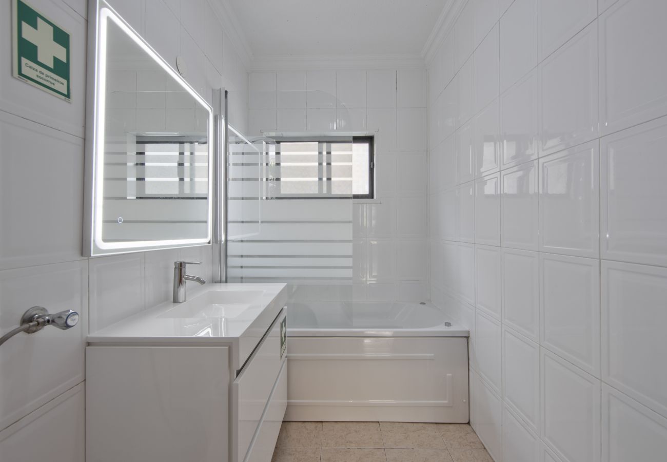 Apartamento em Pontinha - PONTINHA TYPICAL by HOMING