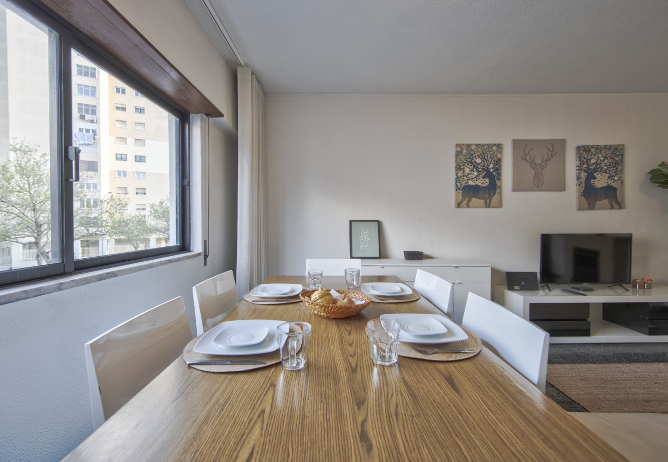 Apartamento em Pontinha - PONTINHA TYPICAL by HOMING