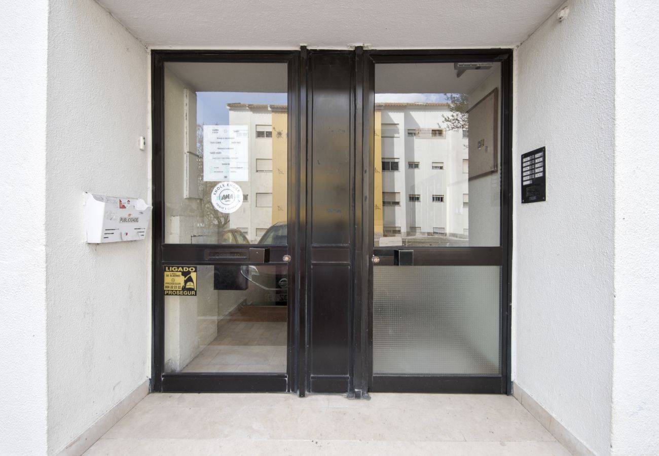 Apartamento em Pontinha - PONTINHA TYPICAL by HOMING