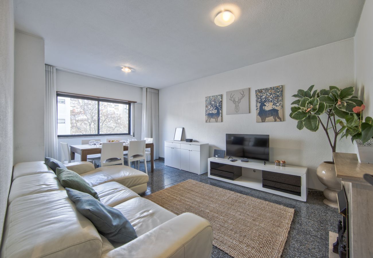 Apartamento em Pontinha - PONTINHA TYPICAL by HOMING