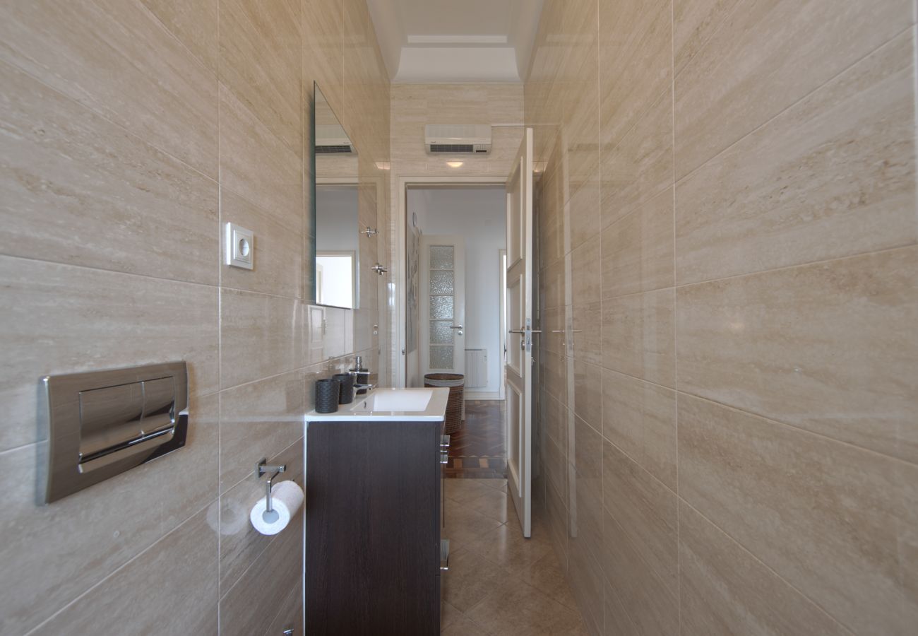 Quarto em Lisboa - GASPAR HOUSE I by HOMING