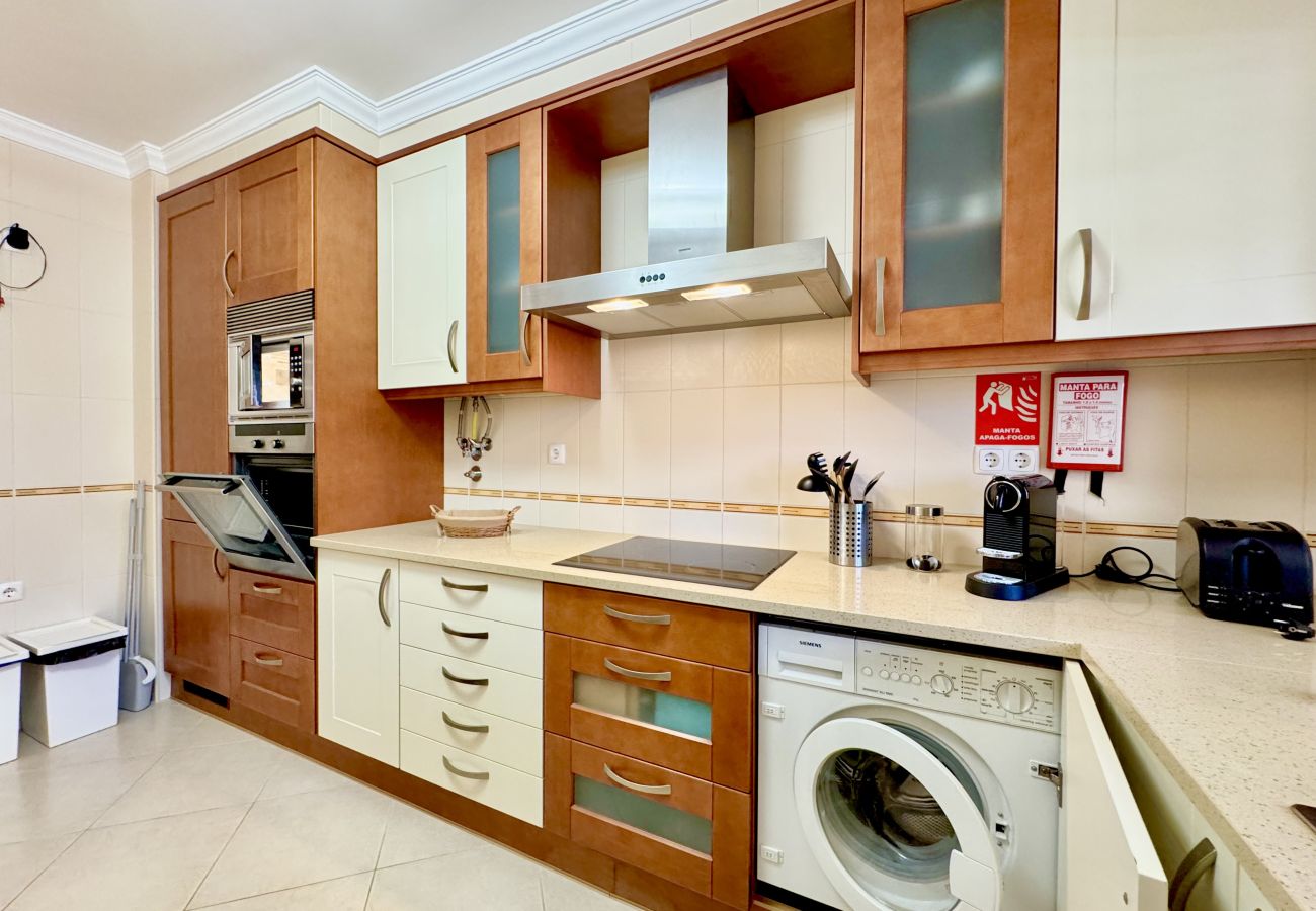 Apartamento em Vilamoura - VILAMOURA BEACH VILLAGE WITH POOL by HOMING