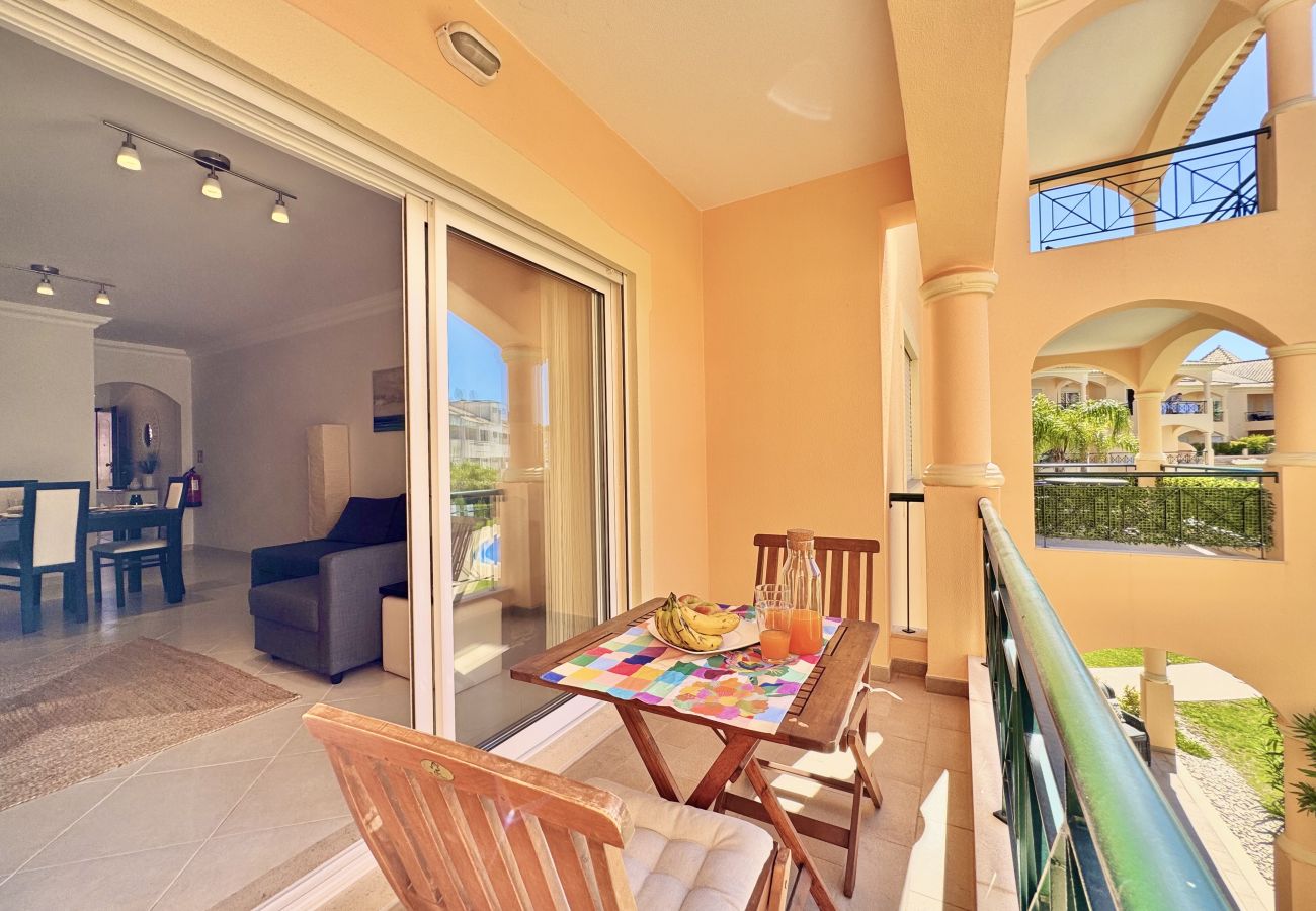 Apartamento em Vilamoura - VILAMOURA BEACH VILLAGE WITH POOL by HOMING