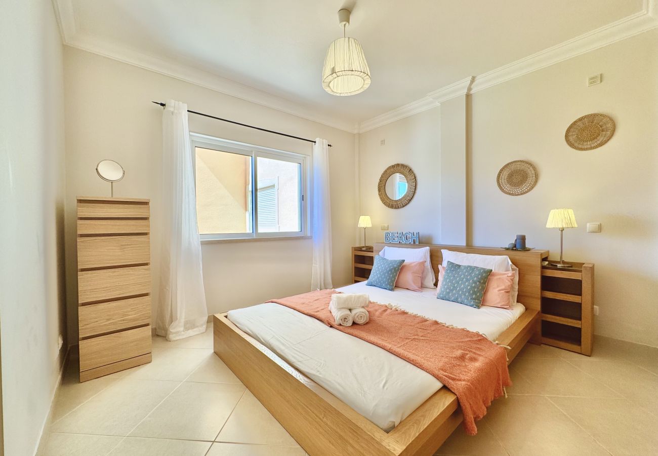 Apartamento em Vilamoura - VILAMOURA BEACH VILLAGE WITH POOL by HOMING