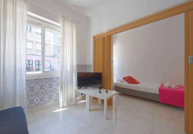 Apartamento em Lisboa - ALAMEDA TYPICAL by HOMING Apartamento em Lisboa - ALAMEDA TYPICAL by HOMING