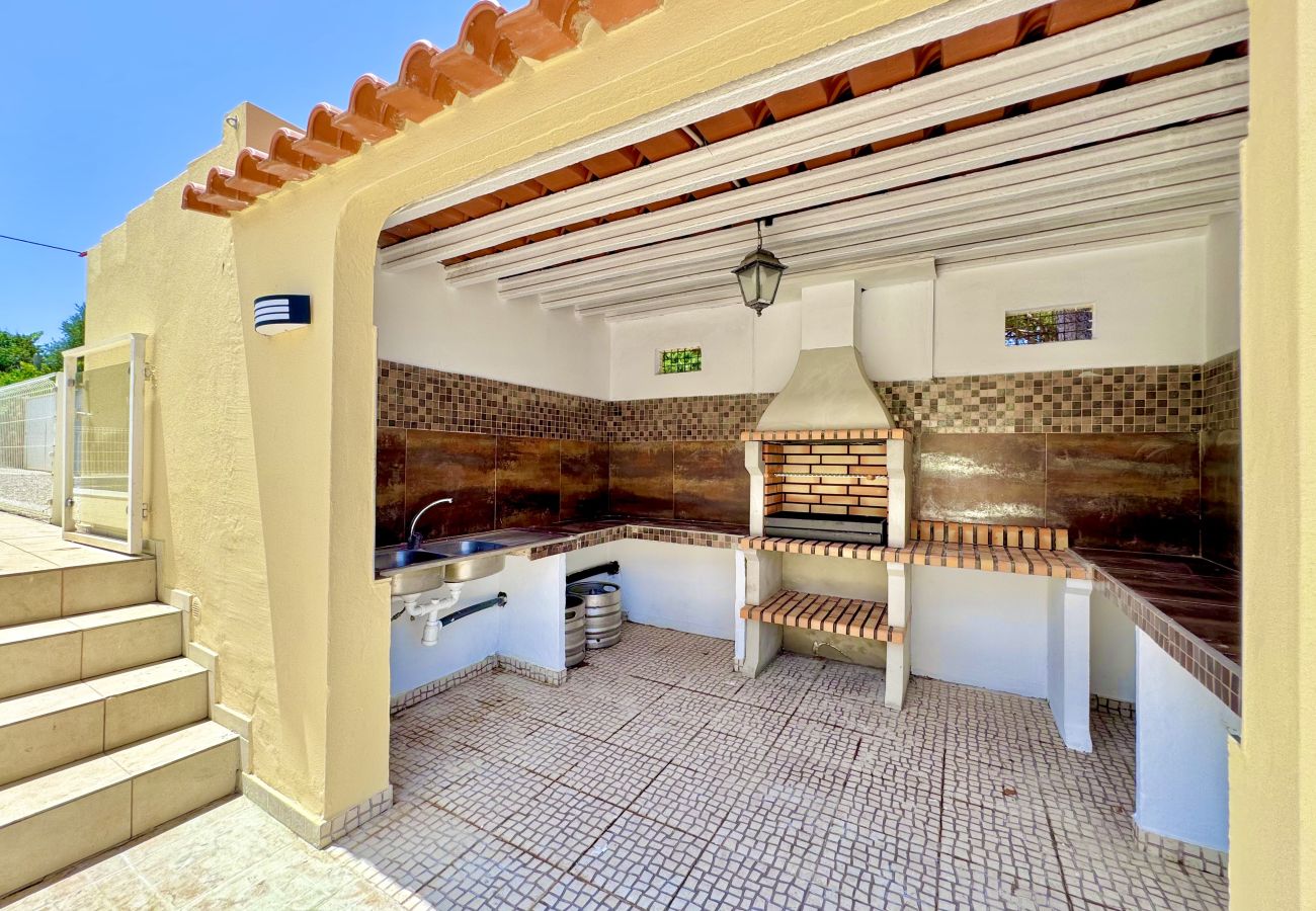 Villa em Quarteira - QUARTEIRA AMAZING VILLA WITH PRIVATE POOL by HOMIN