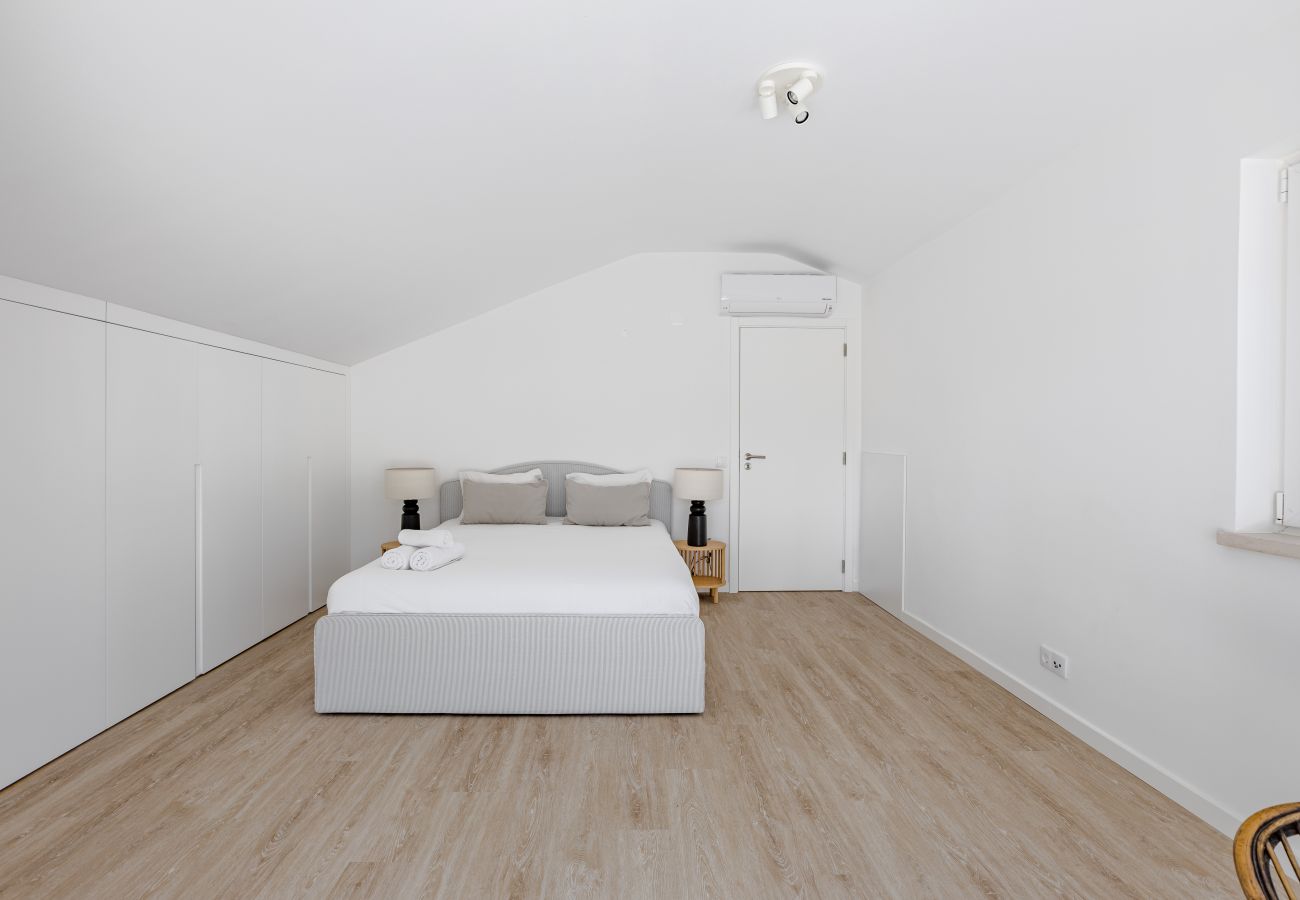 Villa em Aroeira - AROEIRA MODERN GRAND VILLA WITH POOL by Homing