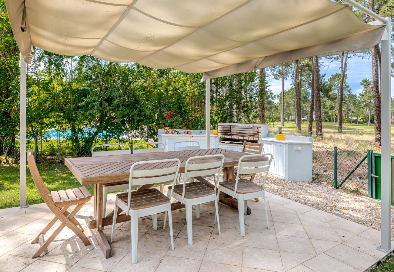 Villa em Aroeira - AROEIRA MODERN GRAND VILLA WITH POOL by Homing