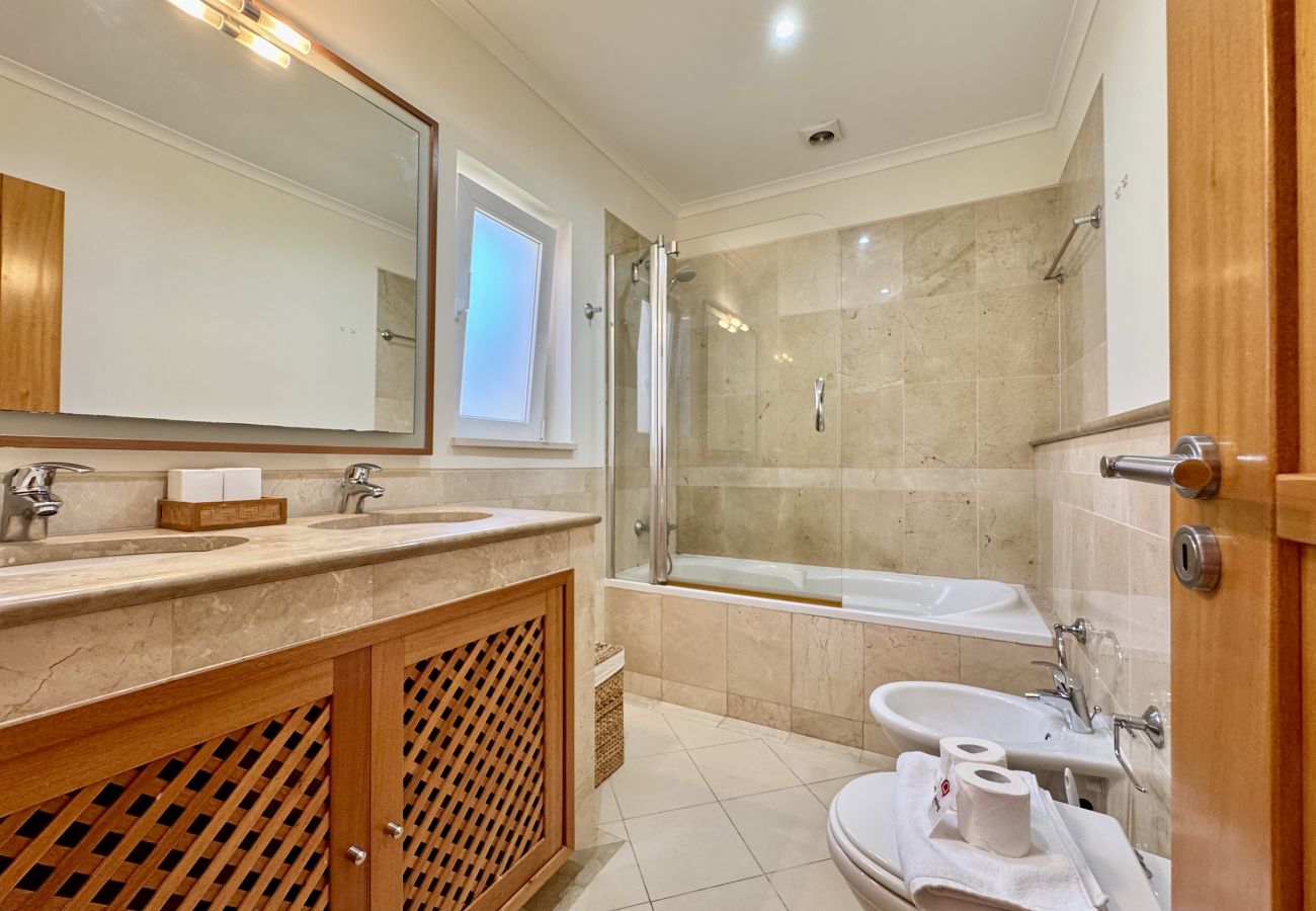 Apartamento em Vilamoura - VILAMOURA VICTORIA BOULEVARD WITH POOL by HOMING