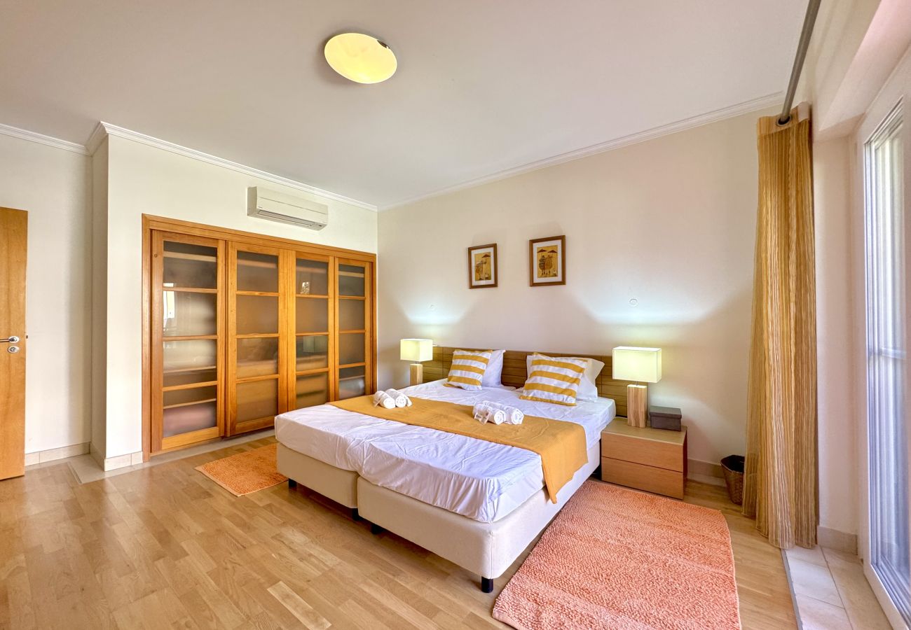 Apartamento em Vilamoura - VILAMOURA VICTORIA BOULEVARD WITH POOL by HOMING