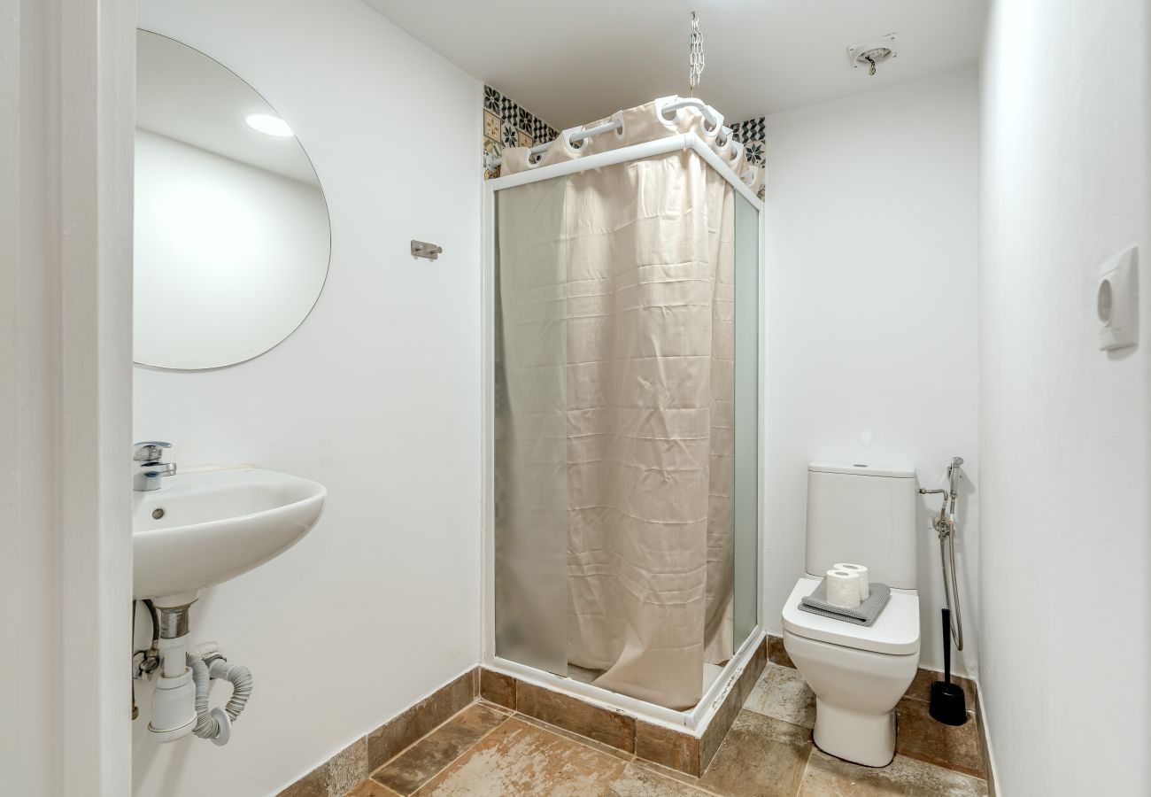 Quarto em Lisboa - ESTRELA HOUSE I by HOMING