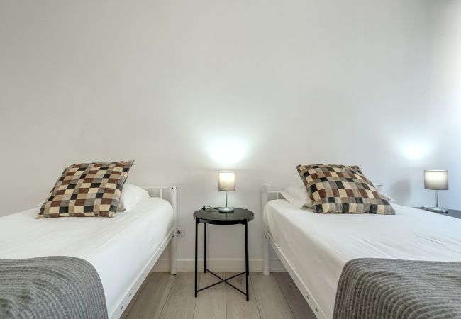Quarto em Lisboa - ESTRELA HOUSE I by Homing Quarto em Lisboa - ESTRELA HOUSE I by Homing