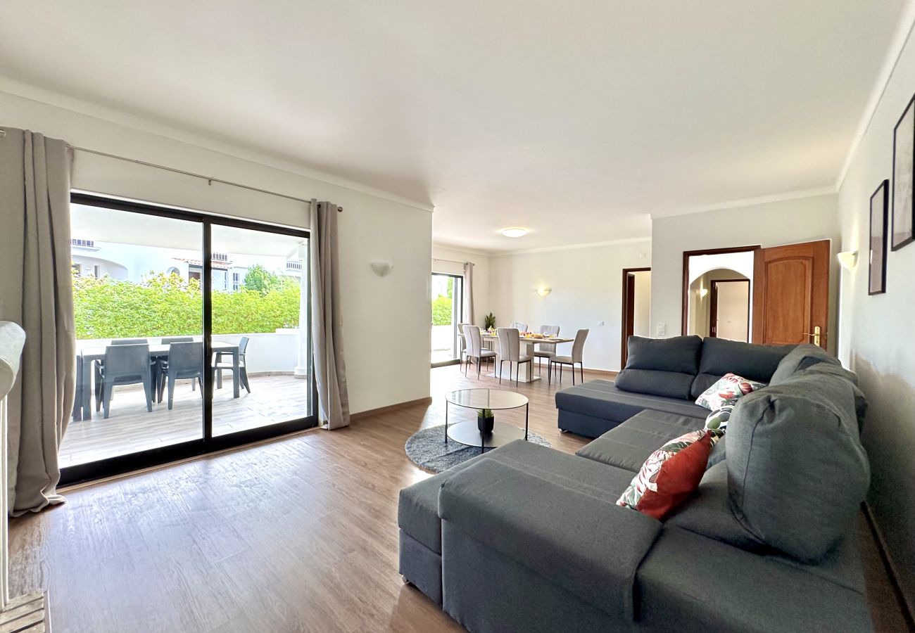 Apartamento em Albufeira - ALBUFEIRA SUMMER VILLA 3 WITH POOL by HOMING