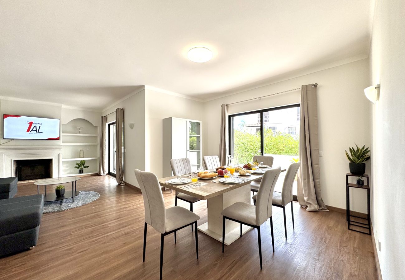 Apartamento em Albufeira - ALBUFEIRA SUMMER VILLA 3 WITH POOL by HOMING