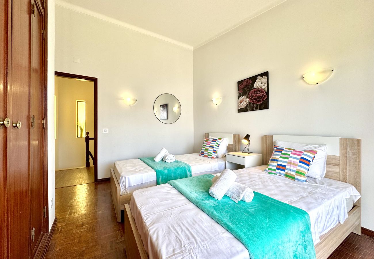 Apartamento em Albufeira - ALBUFEIRA SUMMER VILLA 3 WITH POOL by HOMING