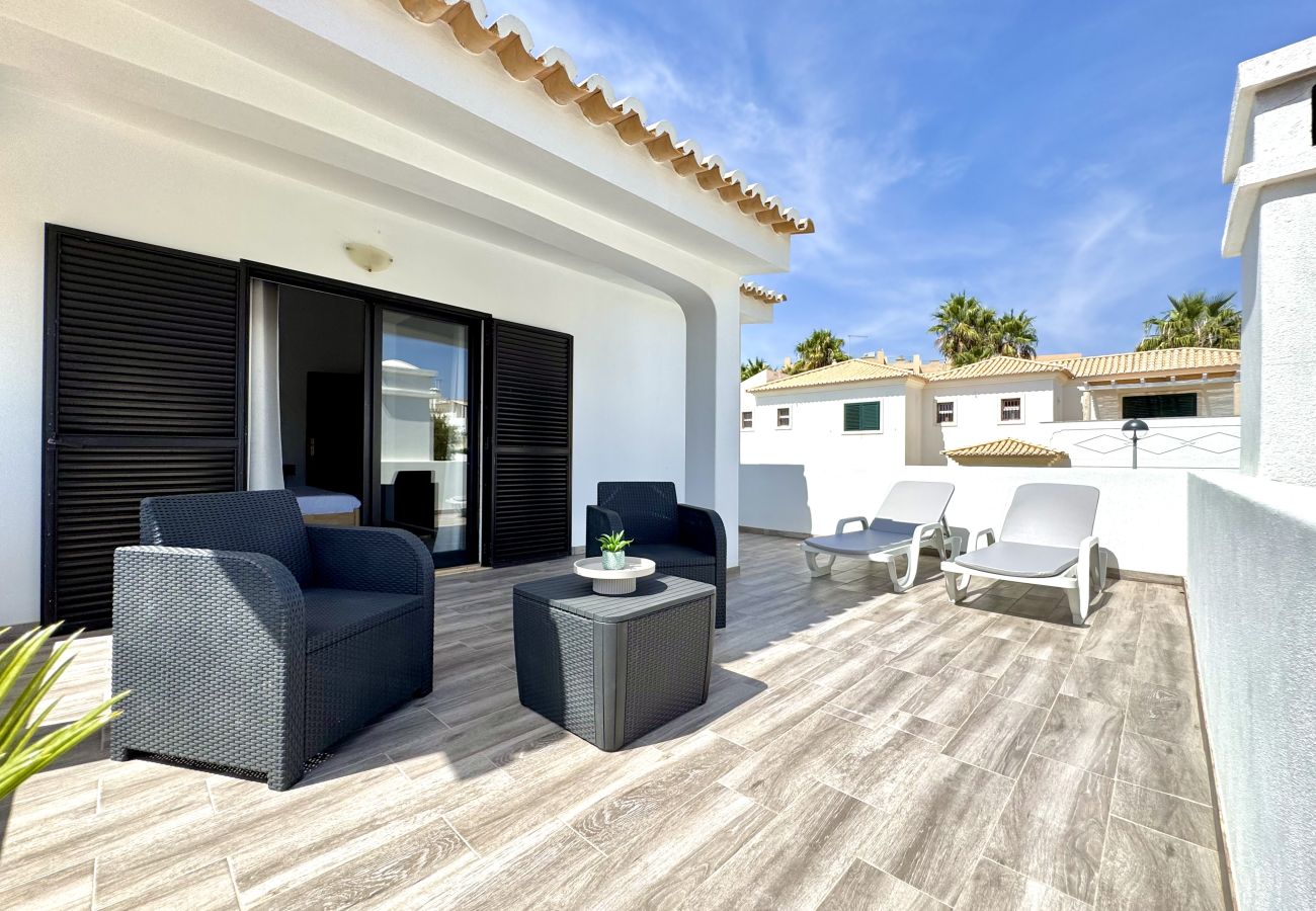 Apartamento em Albufeira - ALBUFEIRA SUMMER VILLA 3 WITH POOL by HOMING