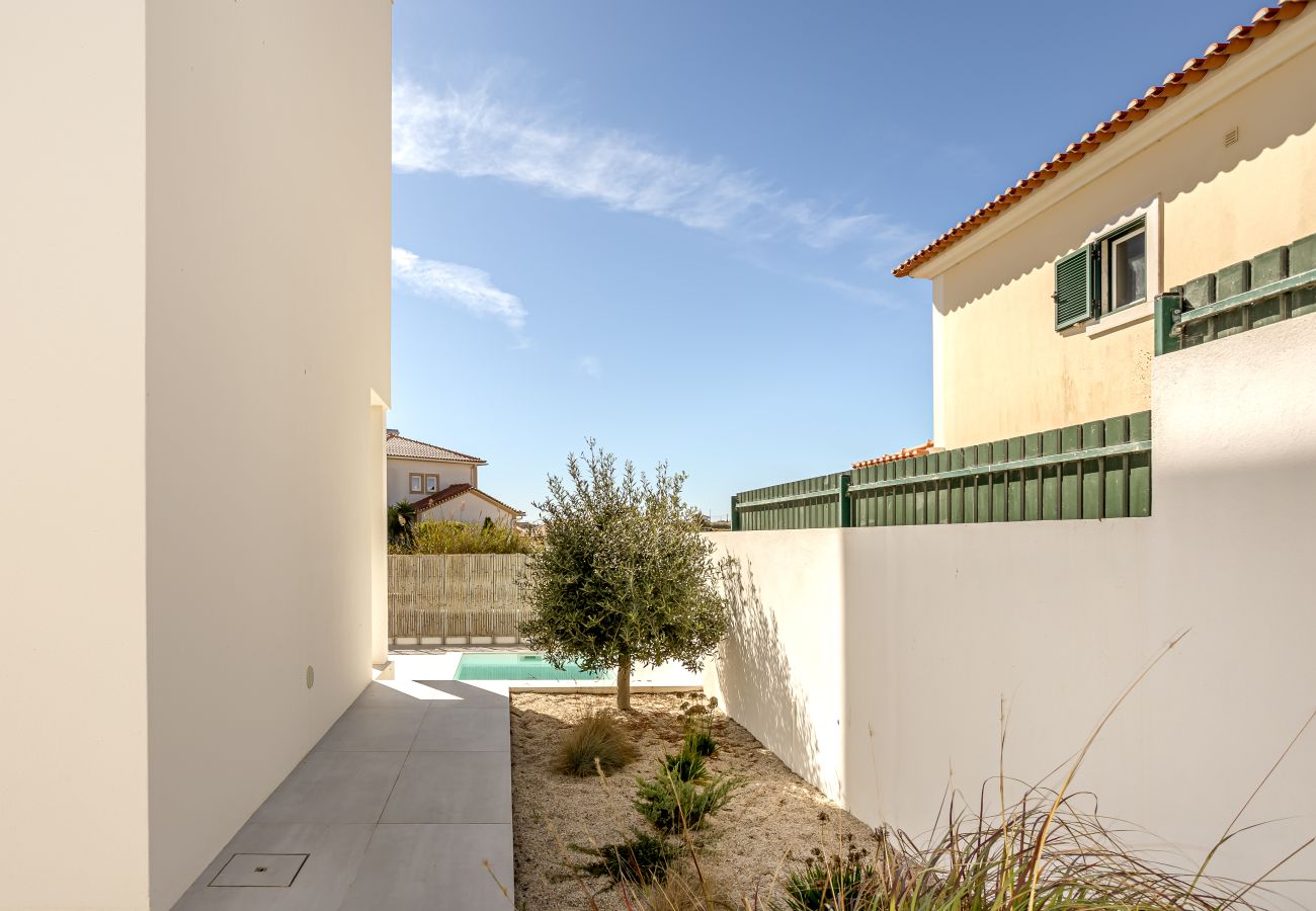 Villa em Ericeira - ERICEIRA MODERN & BRIGHT WITH POOL by HOMING