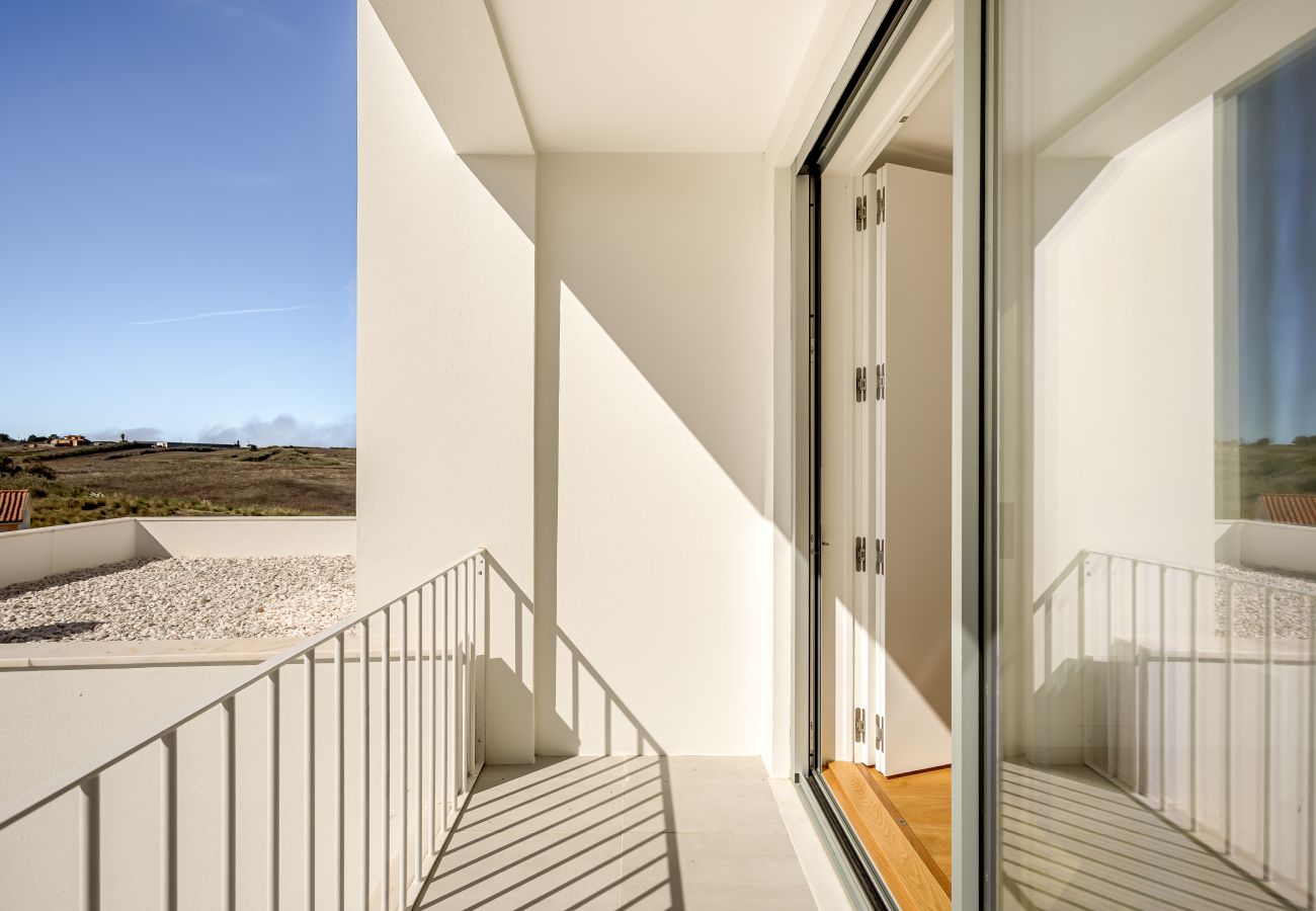 Villa em Ericeira - ERICEIRA MODERN & BRIGHT WITH POOL by HOMING