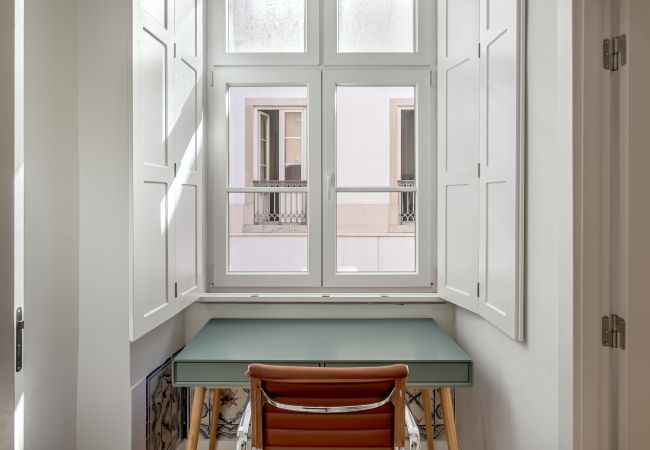Apartamento em Lisboa - BAIRRO ALTO GARDEN by Homing Apartamento em Lisboa - BAIRRO ALTO GARDEN by Homing