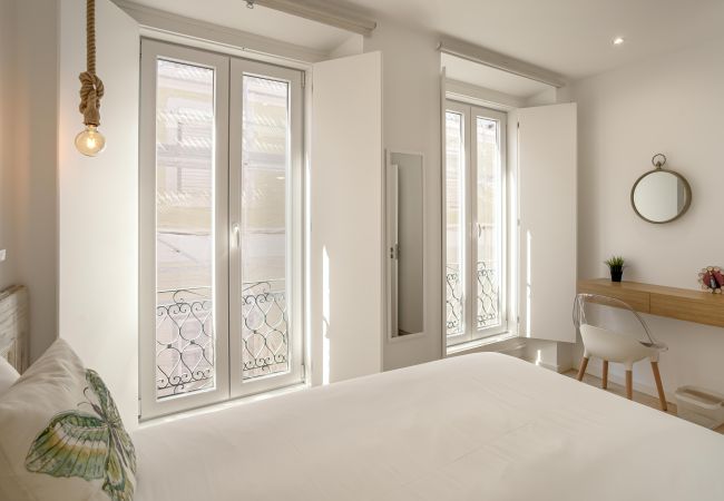 Apartamento em Lisboa - DOWNTOWN MODERN APARTMENTS WITH BALCONY by Homing Apartamento em Lisboa - DOWNTOWN MODERN APARTMENTS WITH BALCONY by Homing